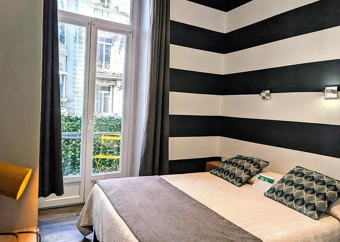 H33 Hotel