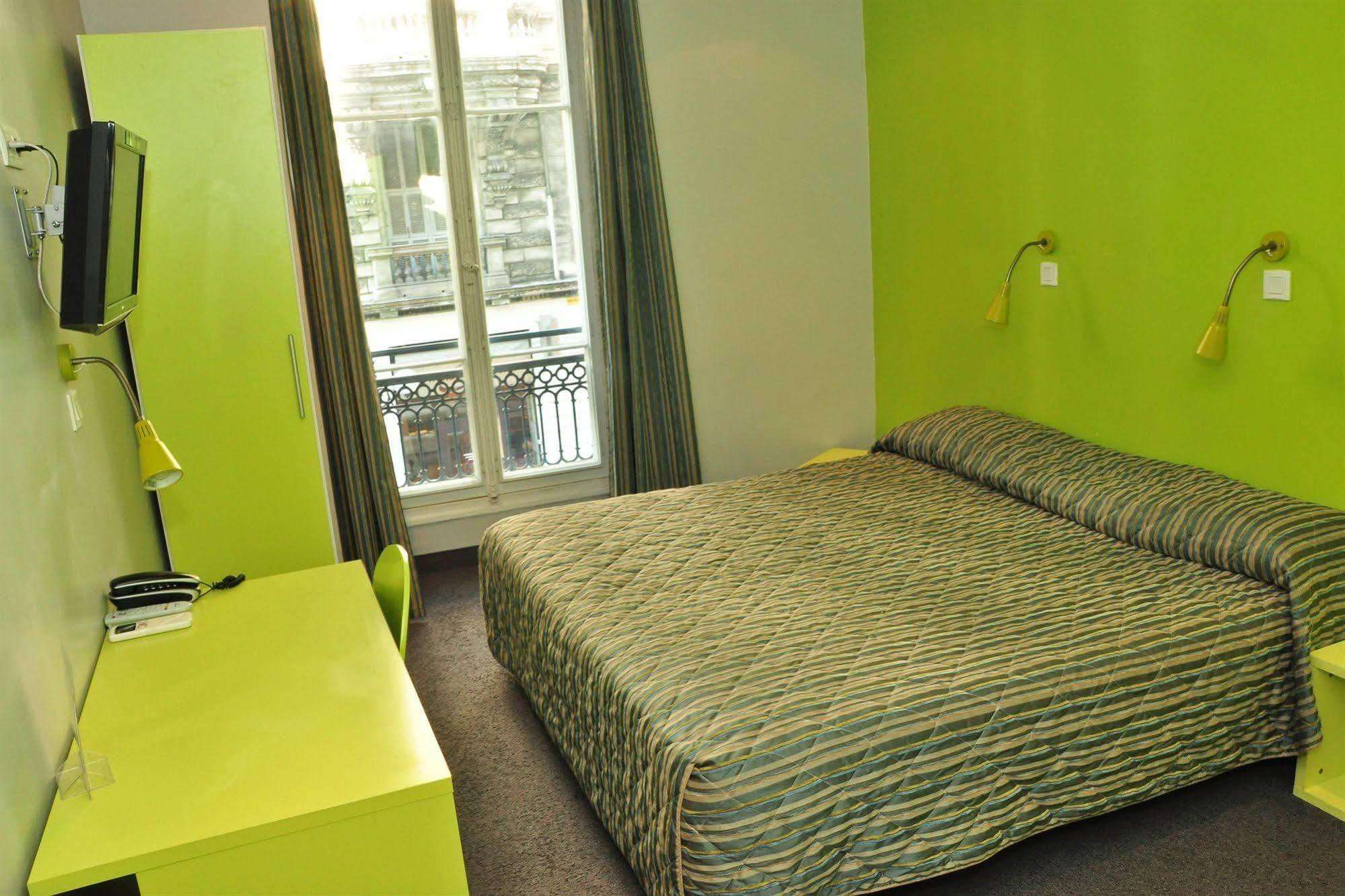 H33 Hotel